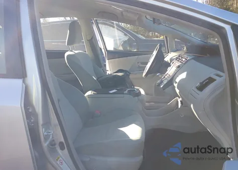 2012 Toyota Prius V Two from USA, damaged, VIN JTDZN3EU8C3176366